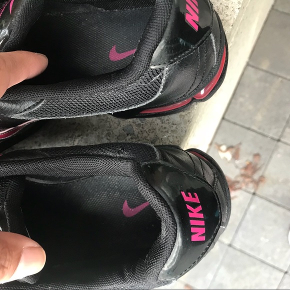 Nike Women’s Tranier - Picture 6 of 6